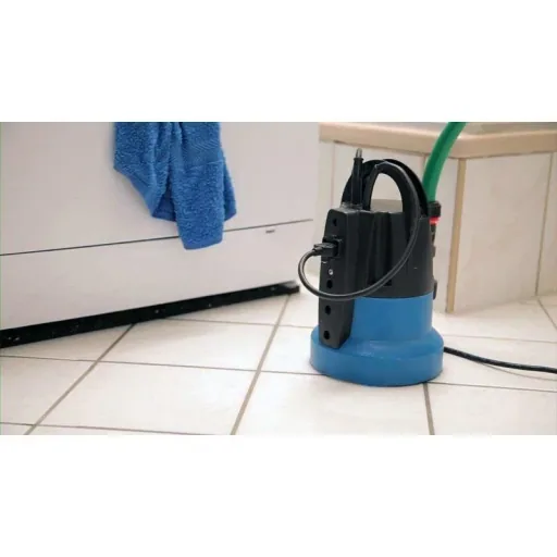 Flachsaugpumpe GFS401S 400W + Gartenschlauch 20m und Düsensatz