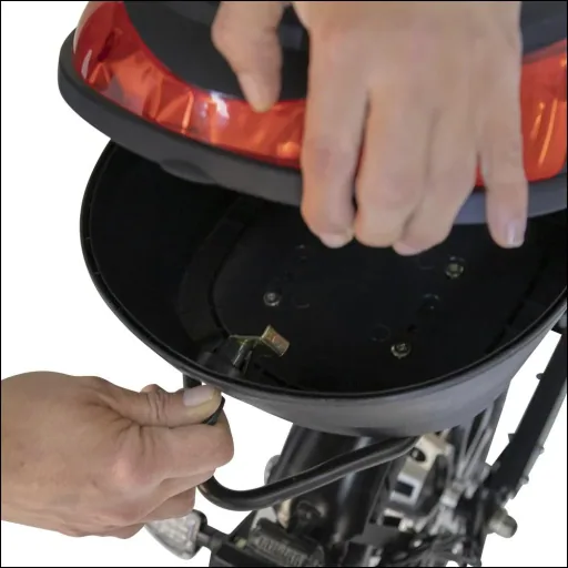 E-Roller "Revoluzzer" Safety 45 km/h inklusive Blinkanlage und Gepäck-Case schwarz