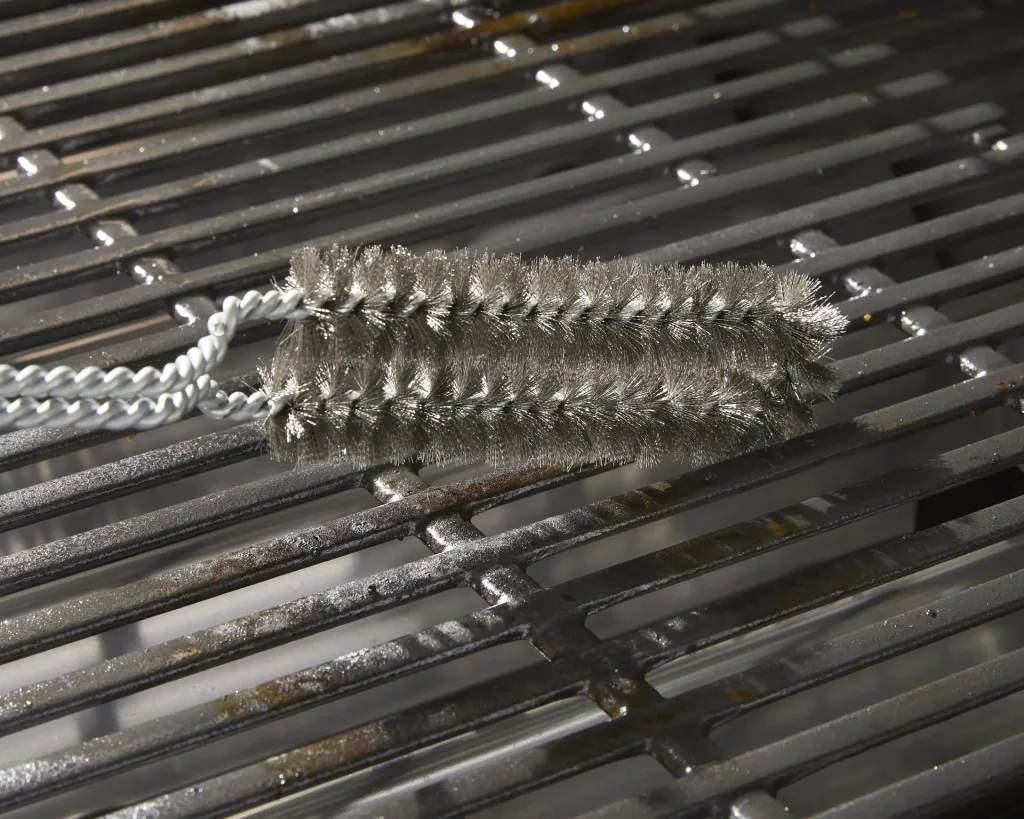 Schmale Grillbürste