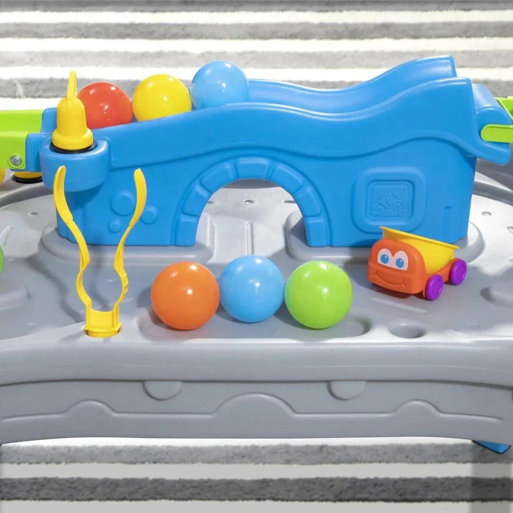Ball Buddies Truckin' & Rollin' Spieltisch mit Bällen für Kinder