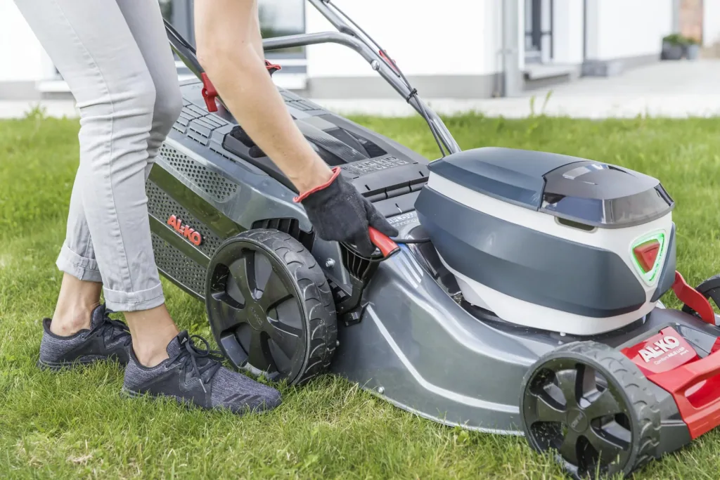 ENERGY FLEX Akku-Rasenmäher 46.2 Li SP-W Comfort - inkl. 2 Akku und Ladegerät