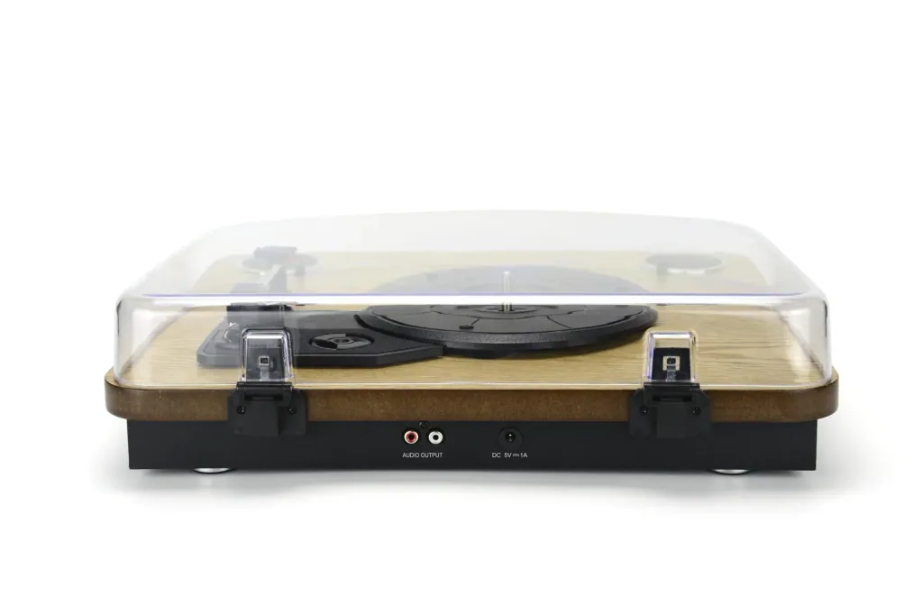 Retro Plattenspieler mit USB, SD-Kartenslot und Bluetooth