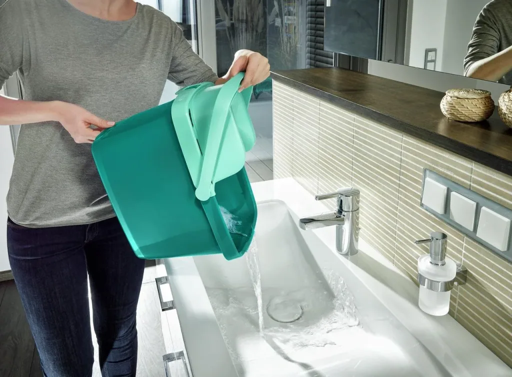 Set Eimer 12 Liter mit Presssieb, Bodenwischer, Set "Combi M + Wischbezug static plus"