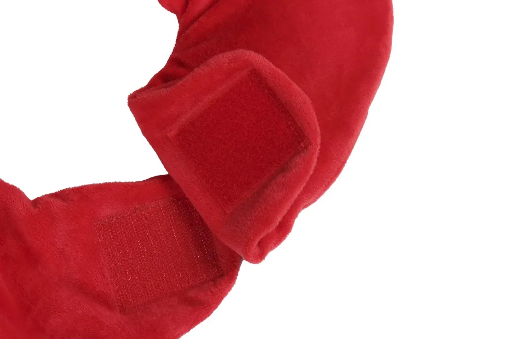 Nacken-Wärmeflasche mit breitem Trichter, Klettverschluss und Nackenfleece, Rot, 1,7 Liter