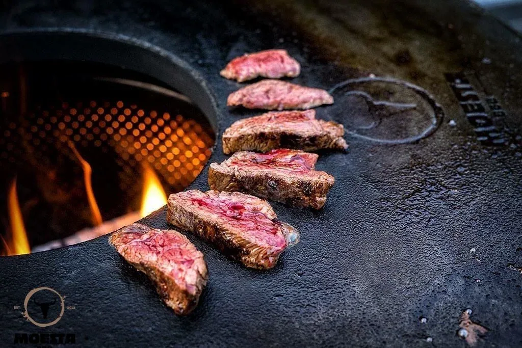 BBQ Disk Plancha Feuerplatte für Kugelgrills aus Gusseisen