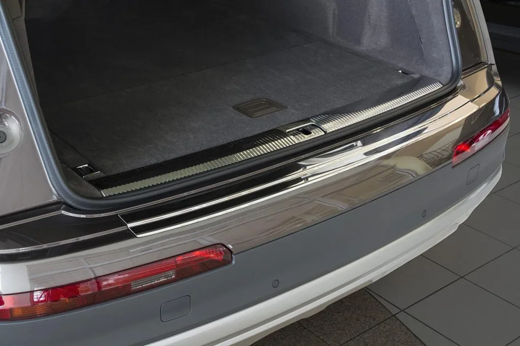Ladekantenschutz für Audi Q7 II Baujahr 2015>