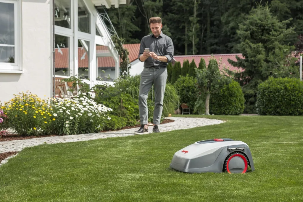Mähroboter "Robolinho 500 W" - mit Wi-Fi und Cloud Connect