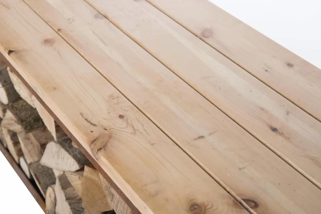 Holzlagerbank Tyr