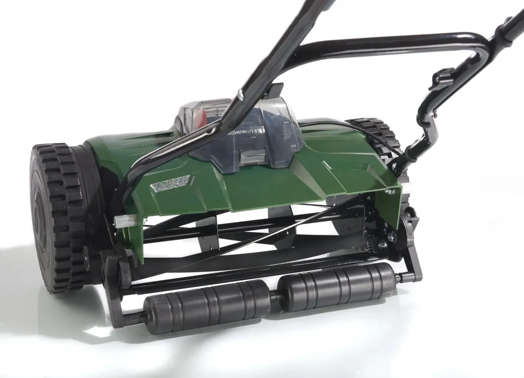 Akku-Walzenmäher „GM 38/18“, inklusive 18 Volt LI-ION-Akku 4,0 AH und Schnell-Ladegerät, Spar-Set