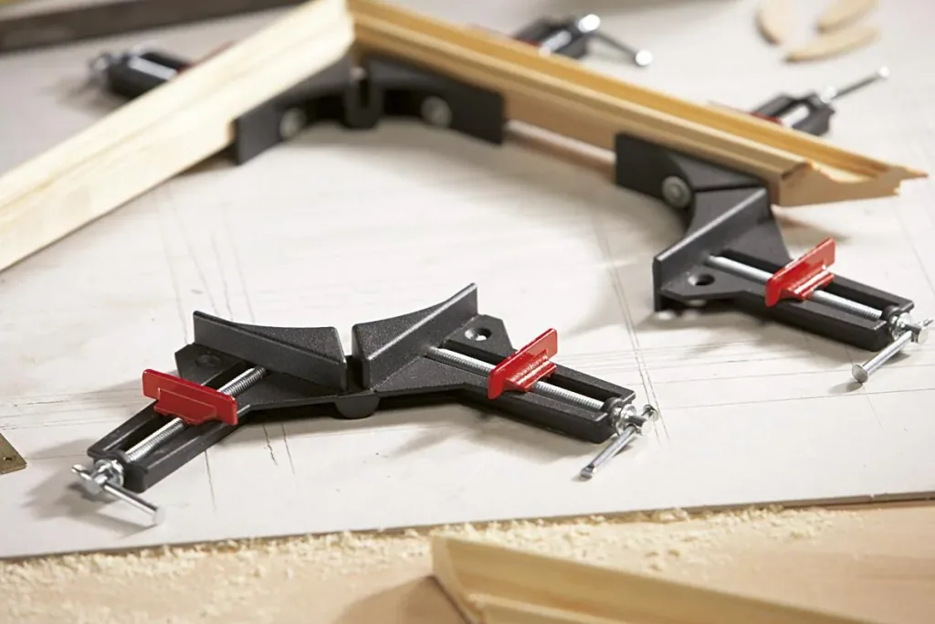 Winkelspanner WS1