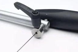 Profi Laubsägebogen mit Exzenter - Spannvorrichtung, 320 mm