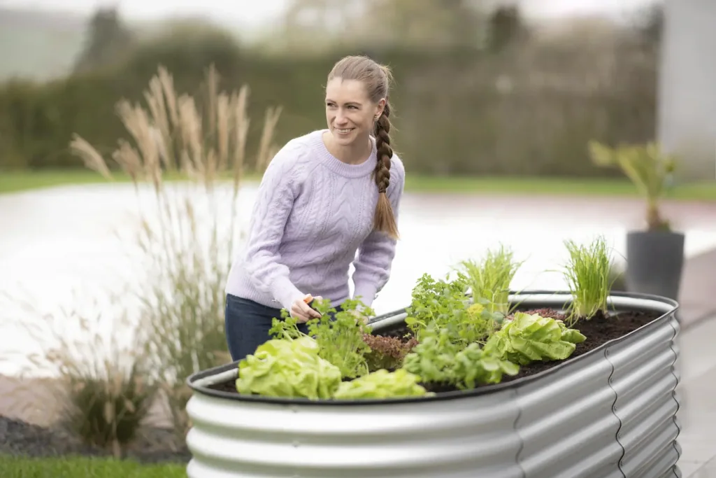 Westmann Hochbeet Grow Faster, 240×80×82 cm, Silber – Metall aus verzinktem Wellblech