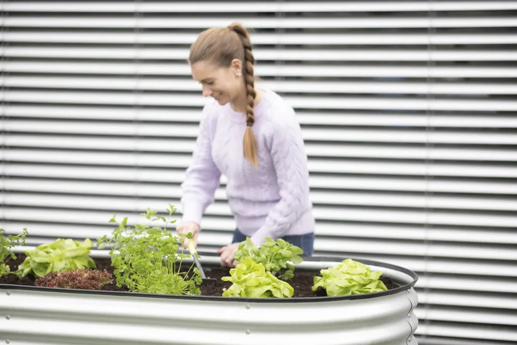 Westmann Hochbeet Grow Faster, 240×80×82 cm, Silber – Metall aus verzinktem Wellblech