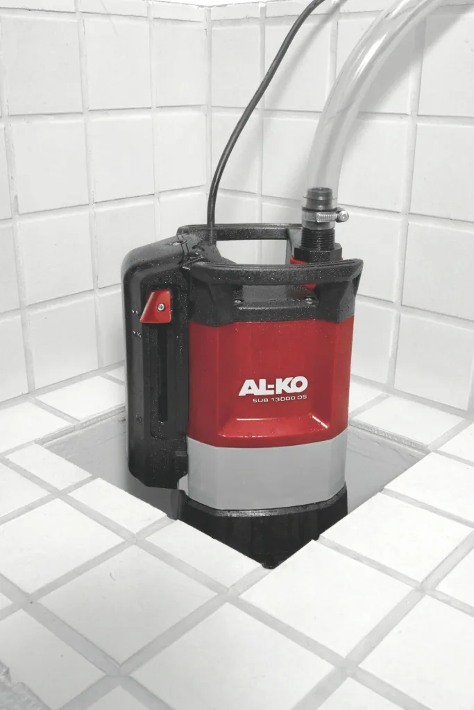 Klarwasser-Tauchpumpe "SUB 13000 DS Premium"