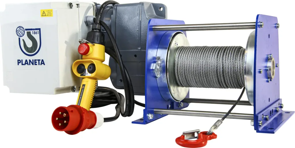Elektro-Seilwinde PFW-C 500 einsatzfertig, max. 500 kg (1. Lage), 400V, 50 m Seil, IP55, Hubwinde für Materialtransport