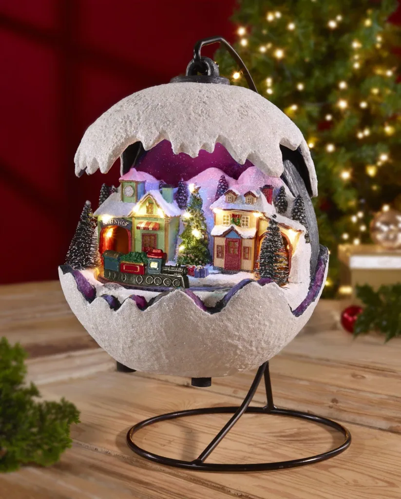 Weihnachtskugel 2021 mit fahrendem Zug, LED Licht und Musik