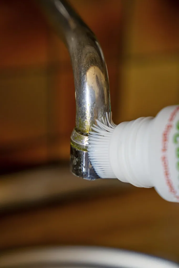 Haft-Entkalker „Kalk Blitz“, mit Bürstenkopf, 200 ml