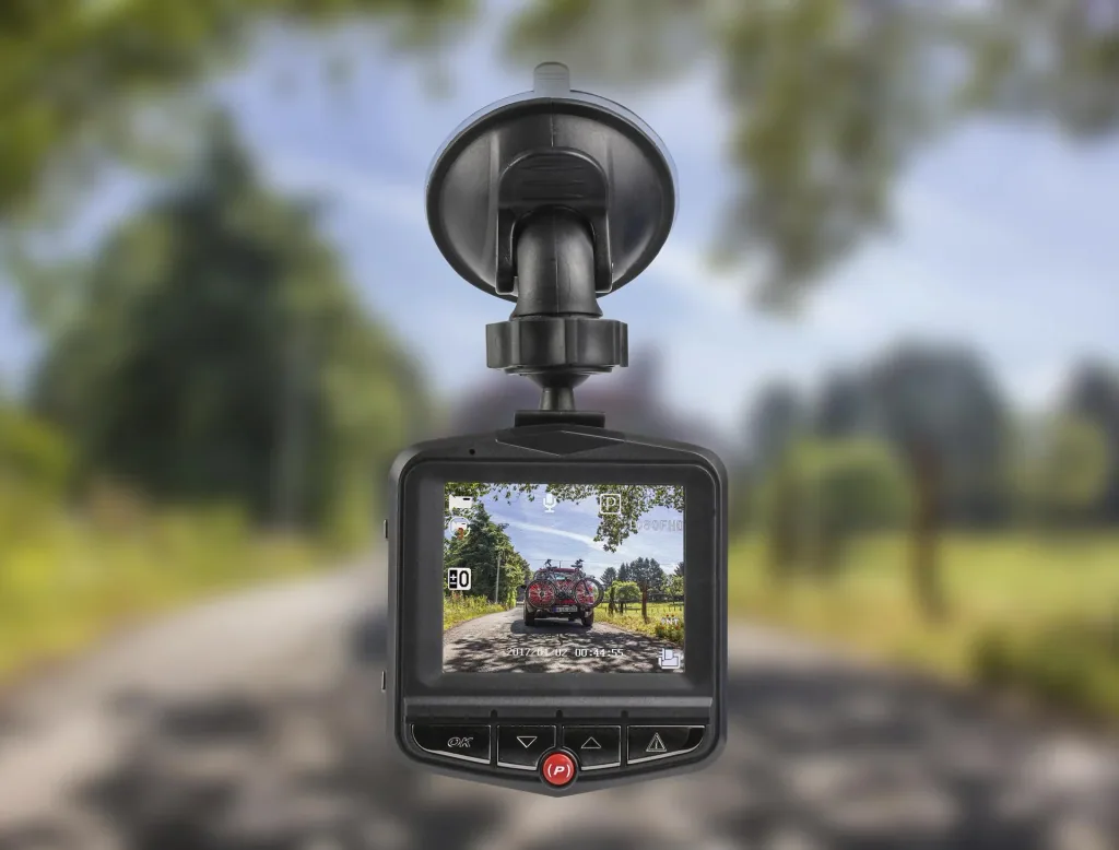 KFZ-Dashboard-Kamera + 32 GB Micro-SD Karte