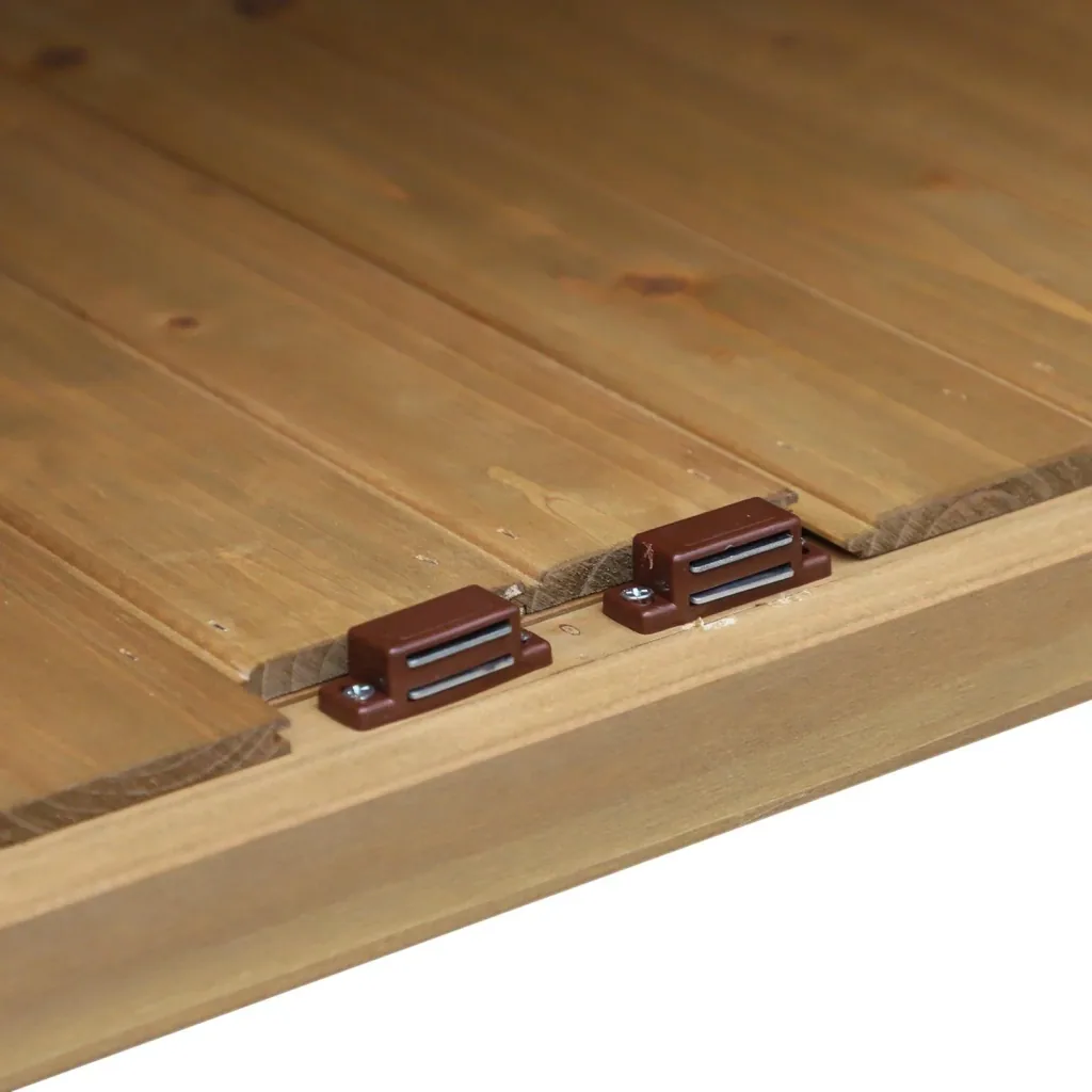 Geräteschrank mit Lamellentüren
