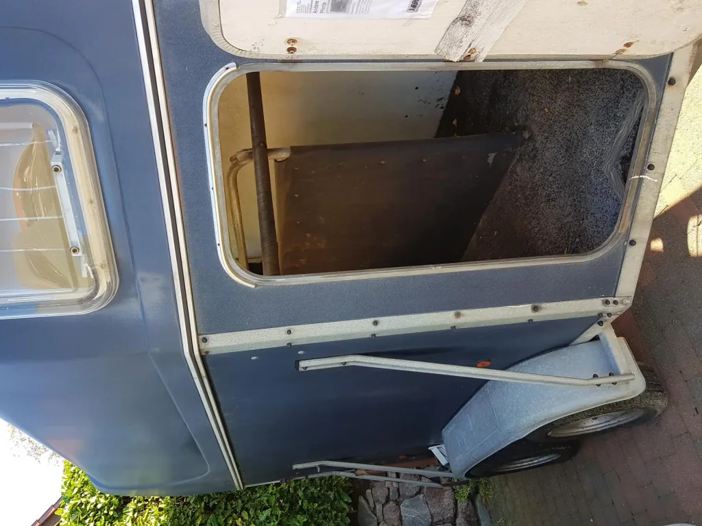 AC 160 - 2-K Epoxid-Universalspachtel