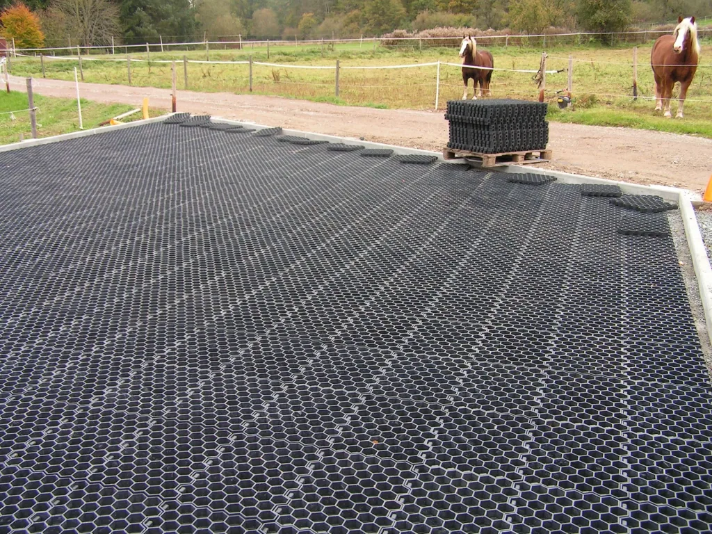 Paddockplatten 50 Stück = 10 m², schwarz