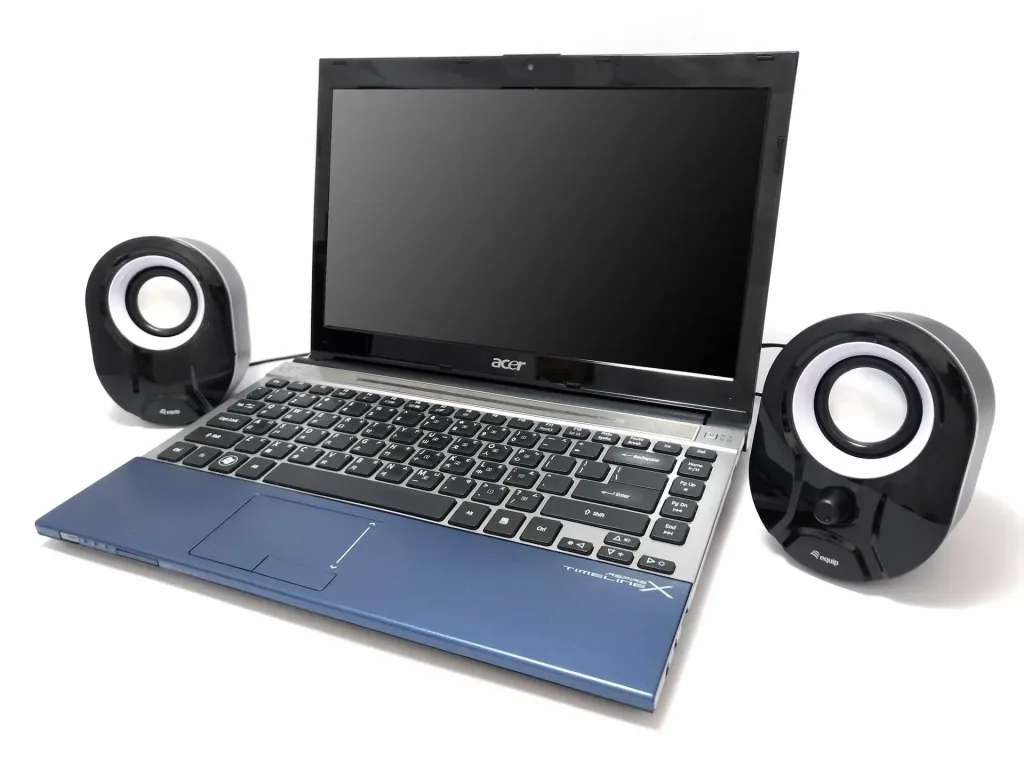 Stereo 2.0 Lautsprecher für Notebook/PC in schwarz/weiß