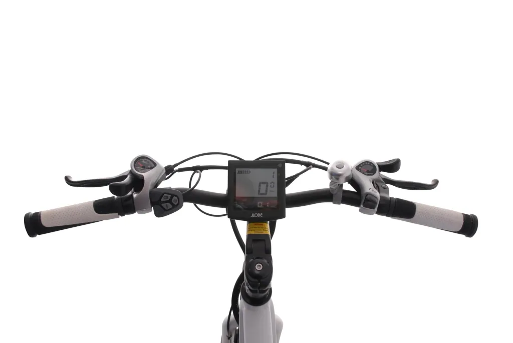 Damen Alu Elektro Trekking-Bike, 27,5 Zoll, Rahmenhöhe 44 cm, 21-Gang Kettenschaltung, weiß, " Voga Bianco "