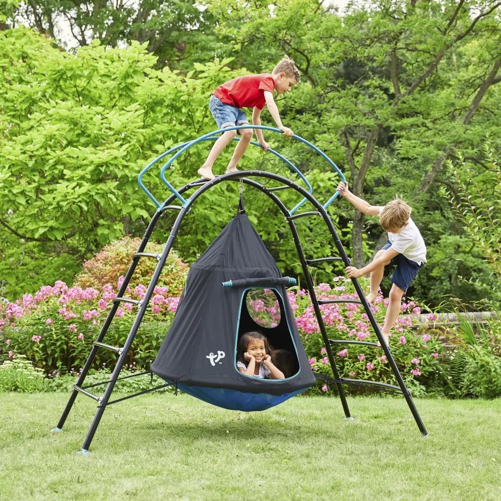 TP Toys Klettergerüst UFO mit Hängesessel 217×122×201 cm Schwarz – Stahlrahmen & gebogene Leiter