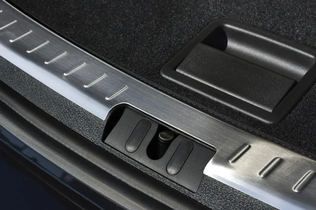 Ladekantenschutz BMW 5 GT LIFTBACK F07 Baujahr 2009-/ Edelstahl