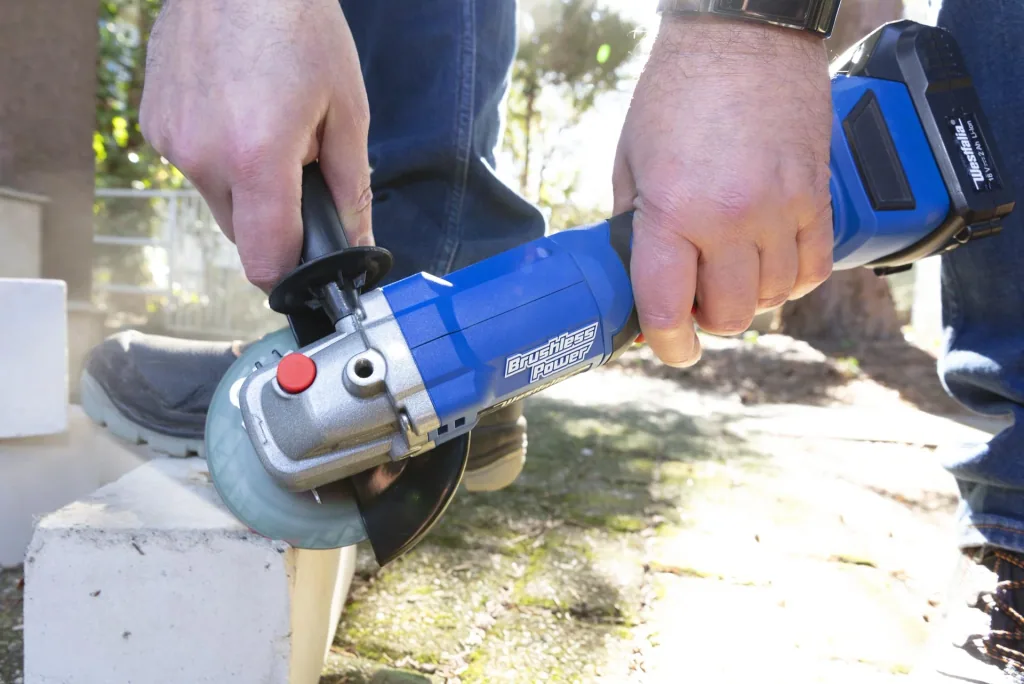18V Winkelschleifer BL 125 mm - mit Akku und Ladegerät -