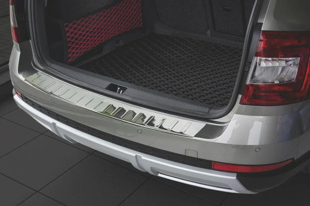 Ladekantenschutz für Skoda Octavia III 5D Scout Baujahr 2014>