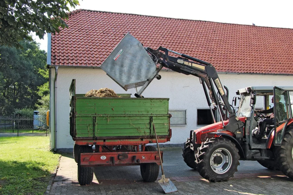 Großraumkuli für Traktoren, 135 x 240 x 153 cm