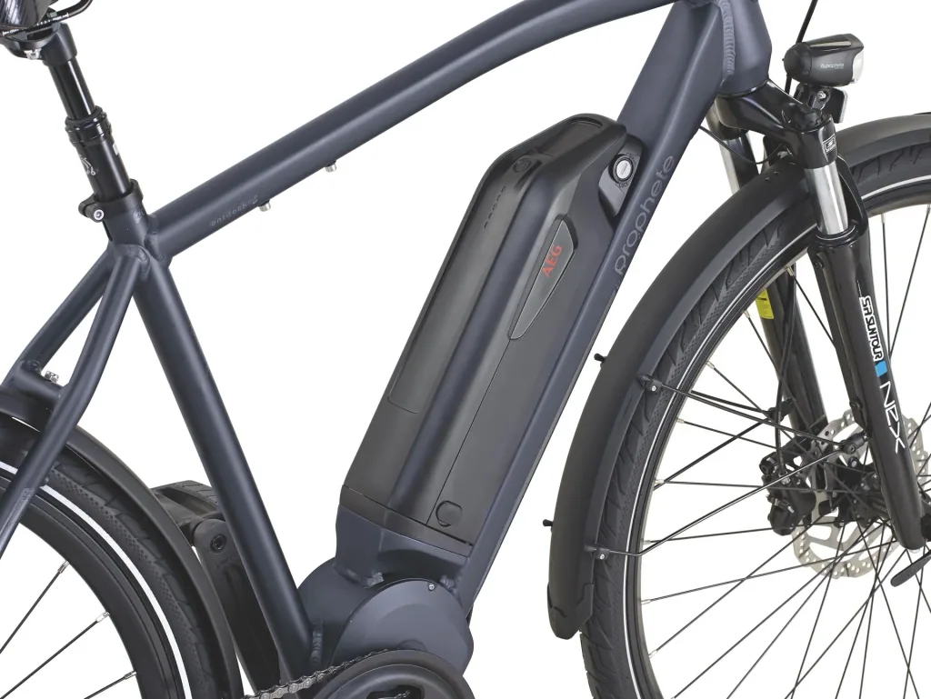 ENTDECKER 23.EMT.10 Trekking E-Bike 28" AEG EcoDrive Herren Diamant 28": Rahmengröße 52cm