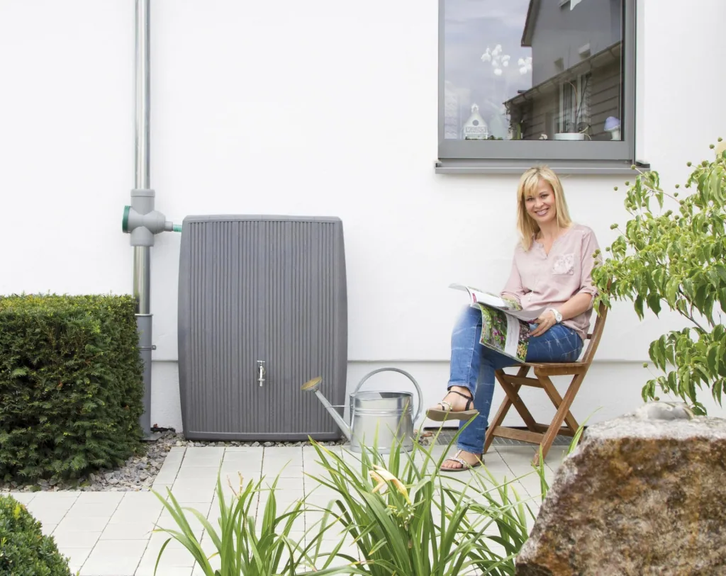 Regenspeicher Flachtank "Concrete" 200 L betongrau