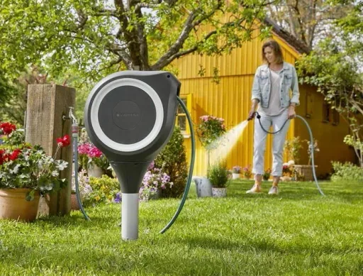 Garten-Schlauchbox RollUp S (weiß) 15 m