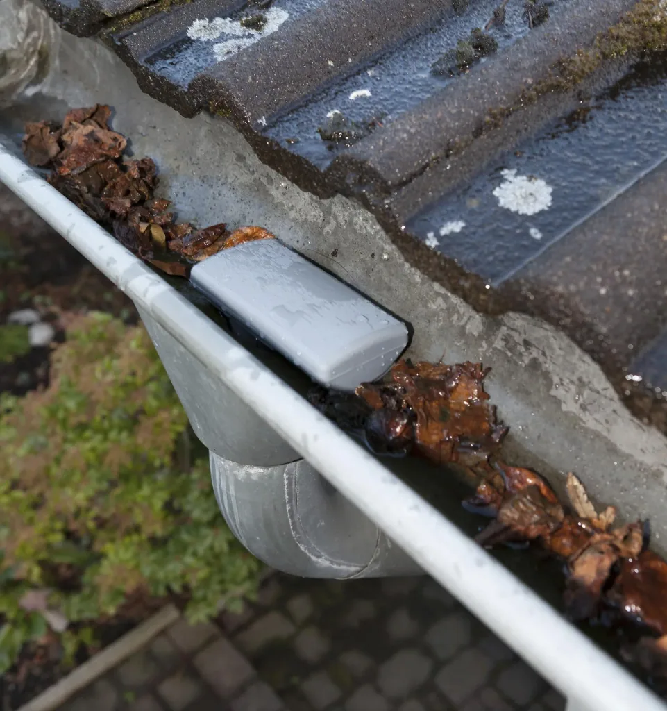 Dachrinnen Siphon, 2er Pack - 15 cm lang, bis 9 cm Fallrohrdurchmesser