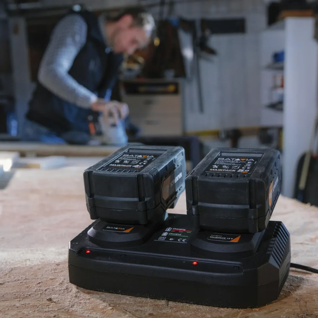 Maxxpack 18V Doppel-Ladegerät 2 x 3,5Ah