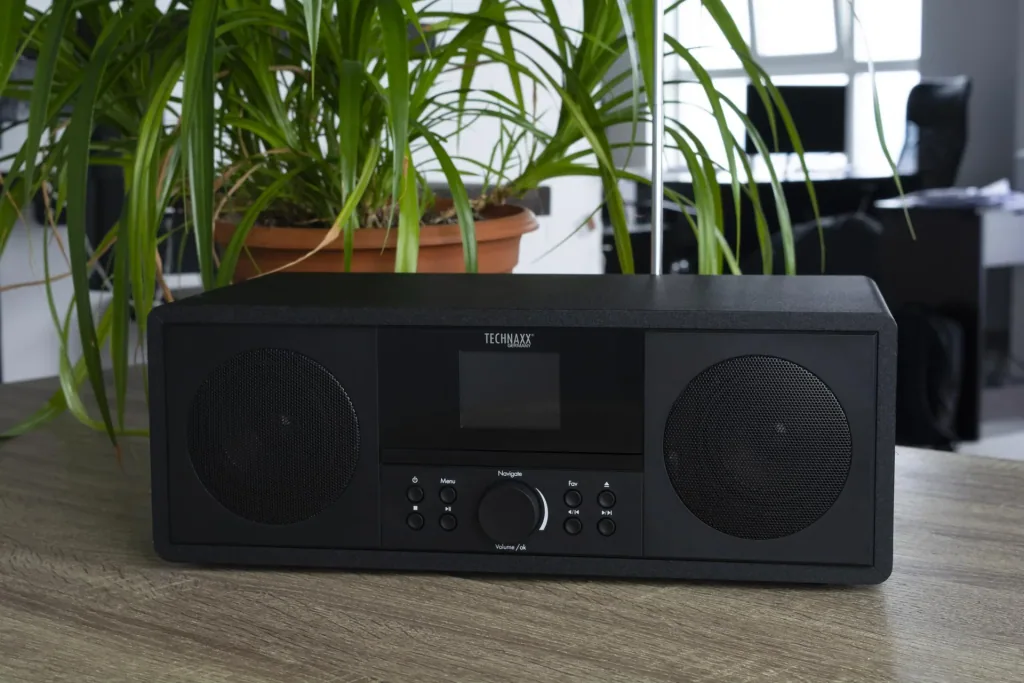Internet Radio mit DAB+ UKW und CD Spieler, Bluetooth