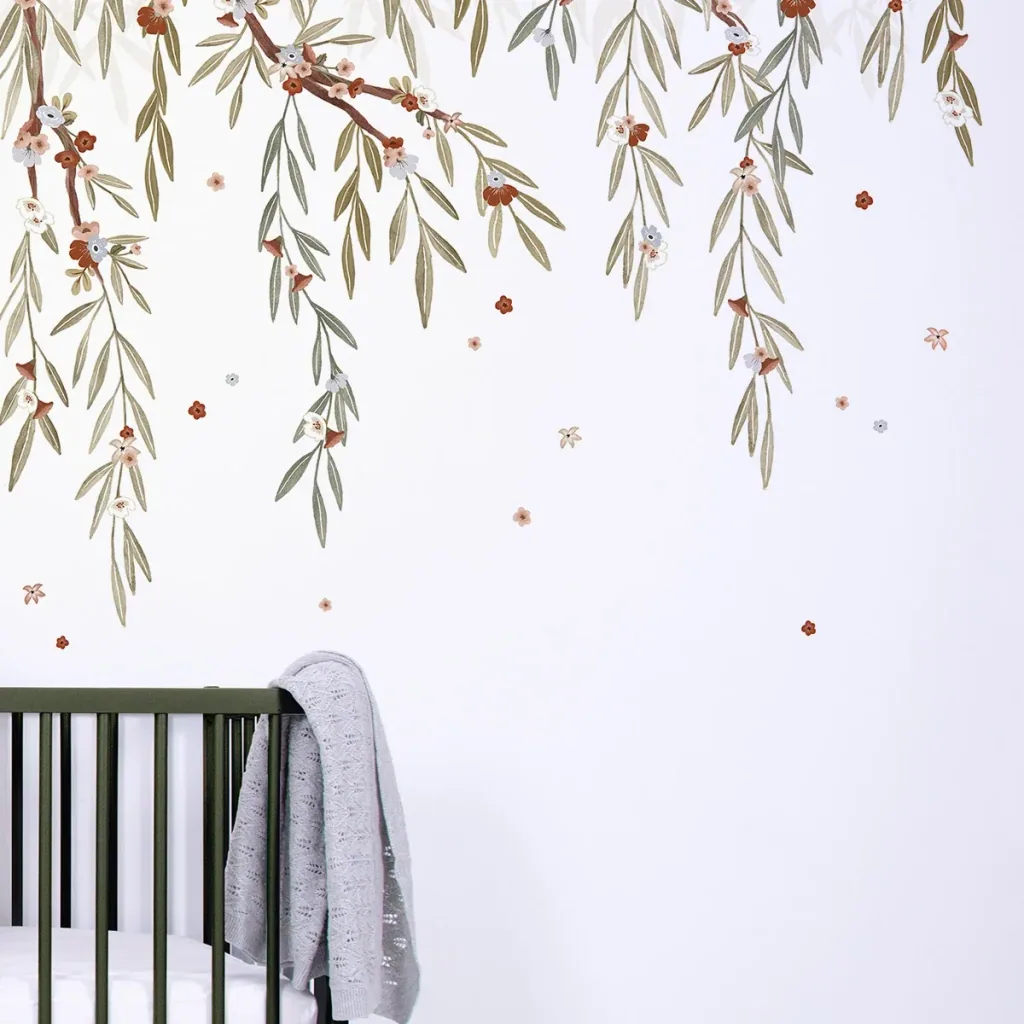 Lilipinso Tapete, Kinderzimmer Wandgestaltung, Panorama, Blühender Eukalyptus