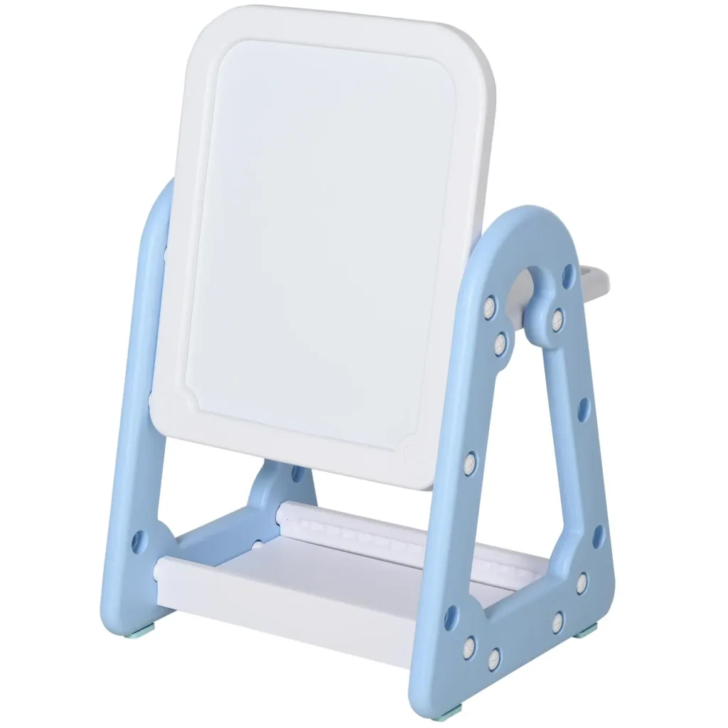 Kindertafel mit Stuhl und Malzubehör