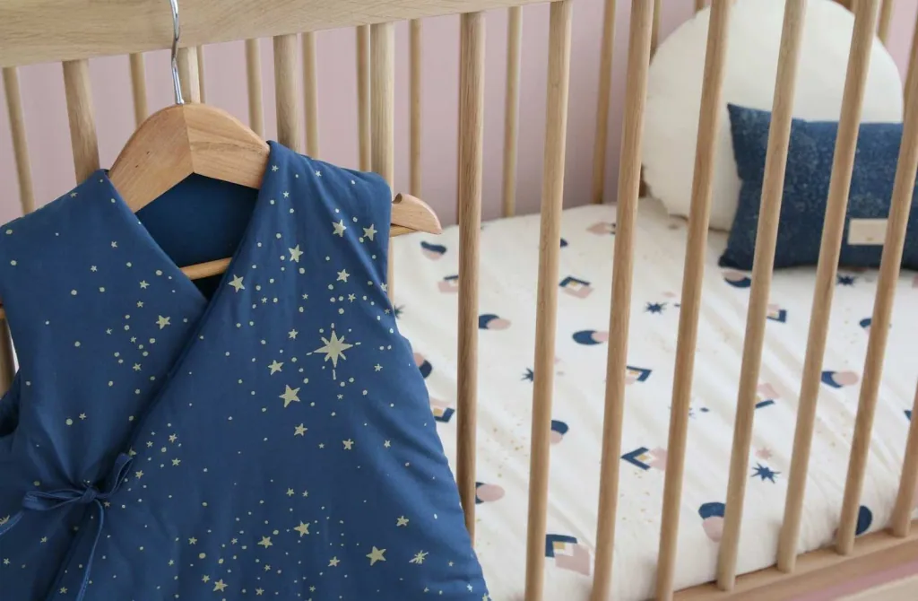 Nobodinoz Babybett "Pure" Eiche 70 x 140