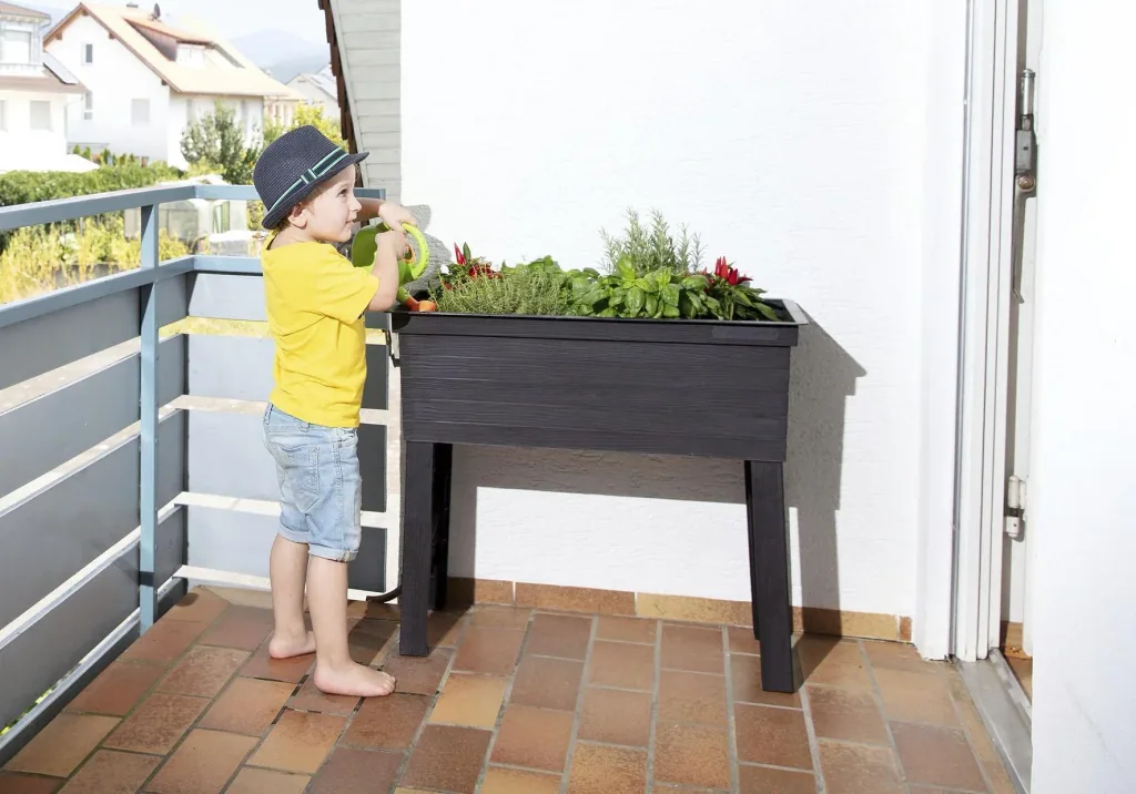 Balkon-Hochbeet Urban Set inklusive Anzuchthaube