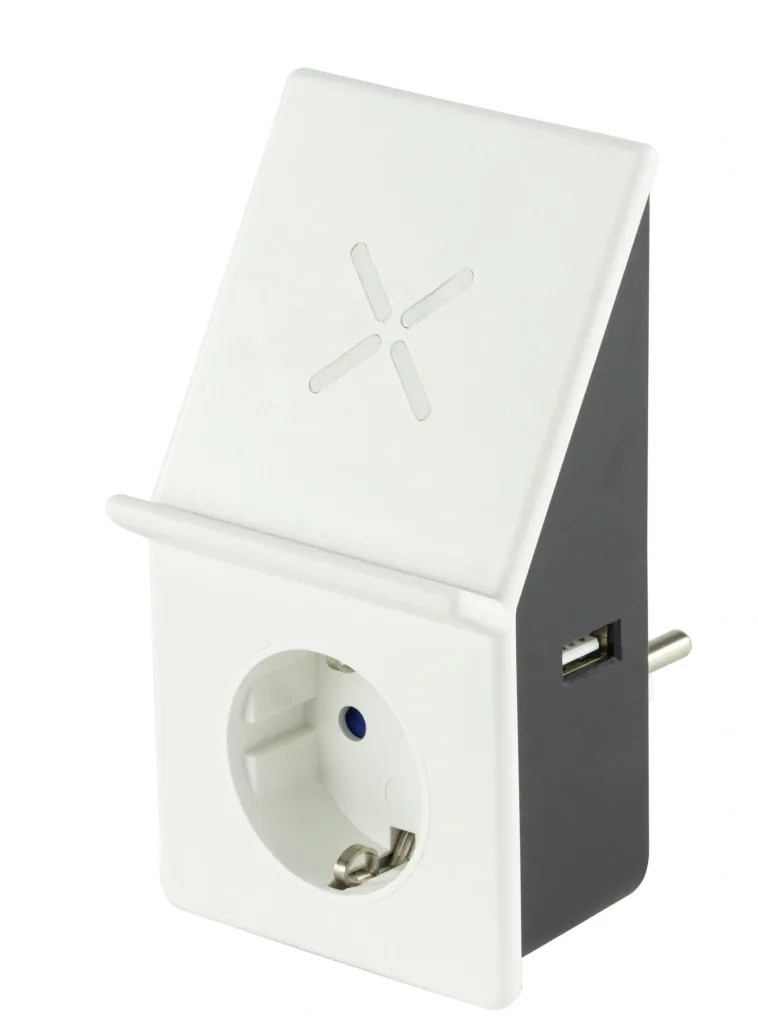 USB-Ladeadapter als Zwischenstecker mit Drahtloser- und USB-Ladefunktion