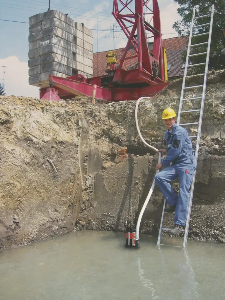 Schmutzwasser-Tauchpumpe "DRAIN 20000 HD"