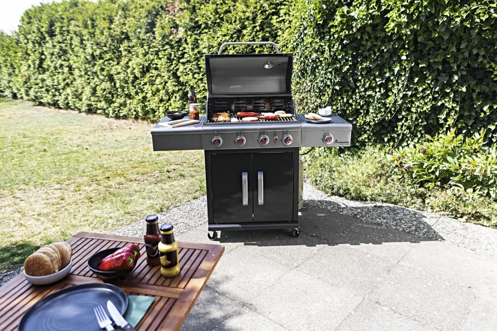 Gas- & Holzkohlegrill, Triton 4.1 coaL, 4 einstellbare Brenner