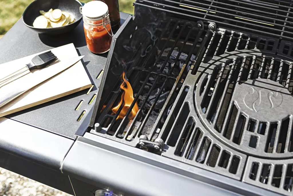 Gas- & Holzkohlegrill, Triton 4.1 coaL, 4 einstellbare Brenner