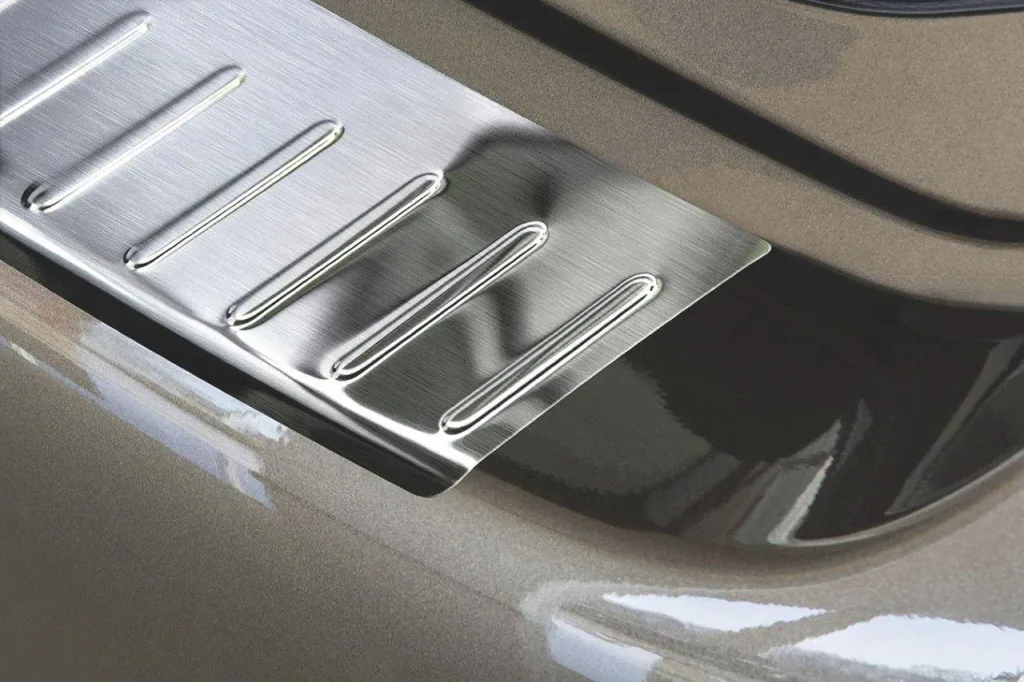 Ladekantenschutz für Nissan Pulsar Baujahr 2014>