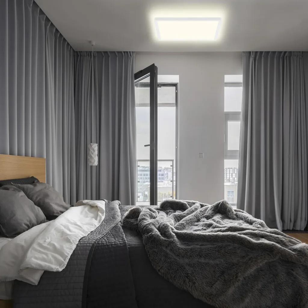 Ultraflaches LED Panel, viereckig, 29,3 cm, 2400 Lumen, 18 Watt, weiß