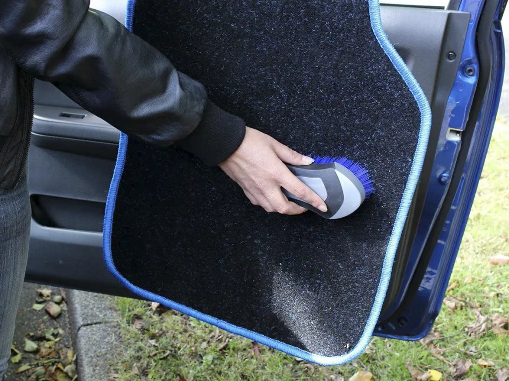 Innenraumbürste SILVER-INTERIO mit gummiertem Griff