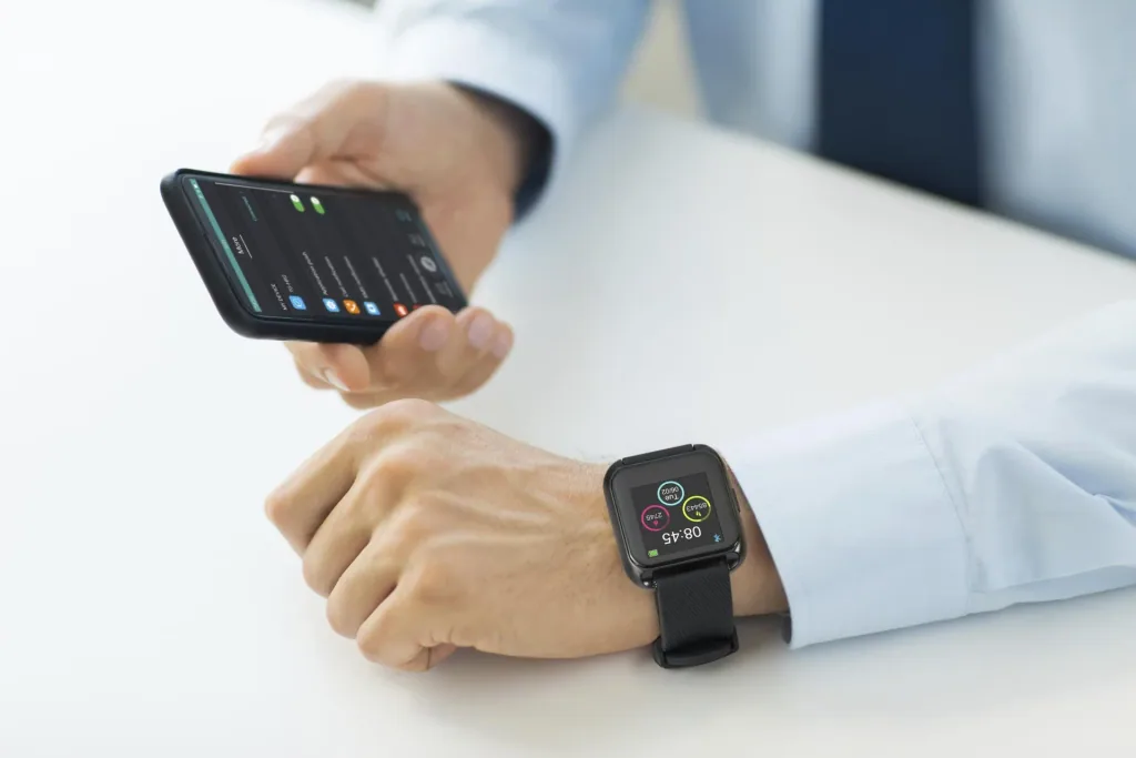 Smartwatch mit Anti-Verlust Funktion und 2 Armbändern